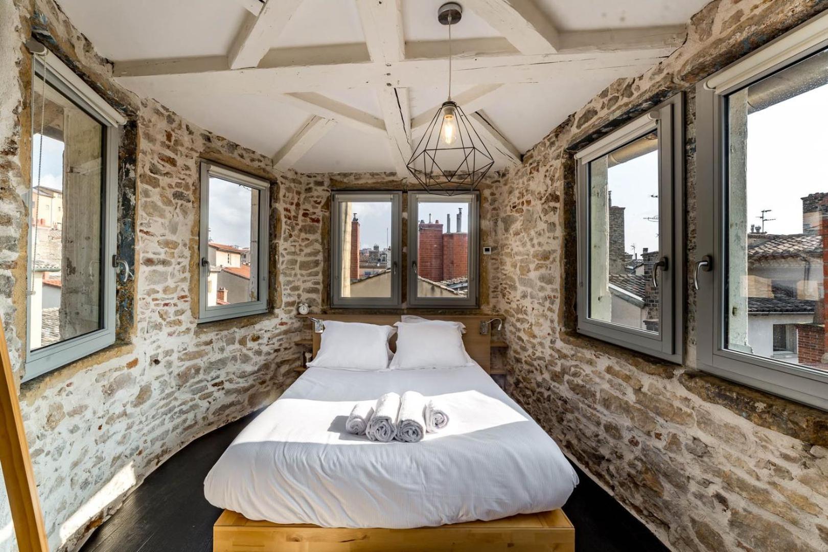 Sky'Room - Jacuzzi & Vue - Vieux Lyon Kültér fotó